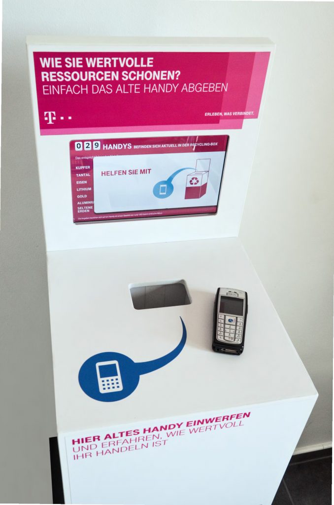 Mobile. digitale Handysammelbox mit Handy